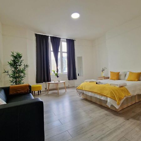 Spacious 4 Bedrooms Apartment For 10 Near Marble Arch 런던 외부 사진